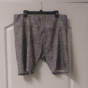 LA Winner Heathered Gray Biker Shorts Plus Sz 3X